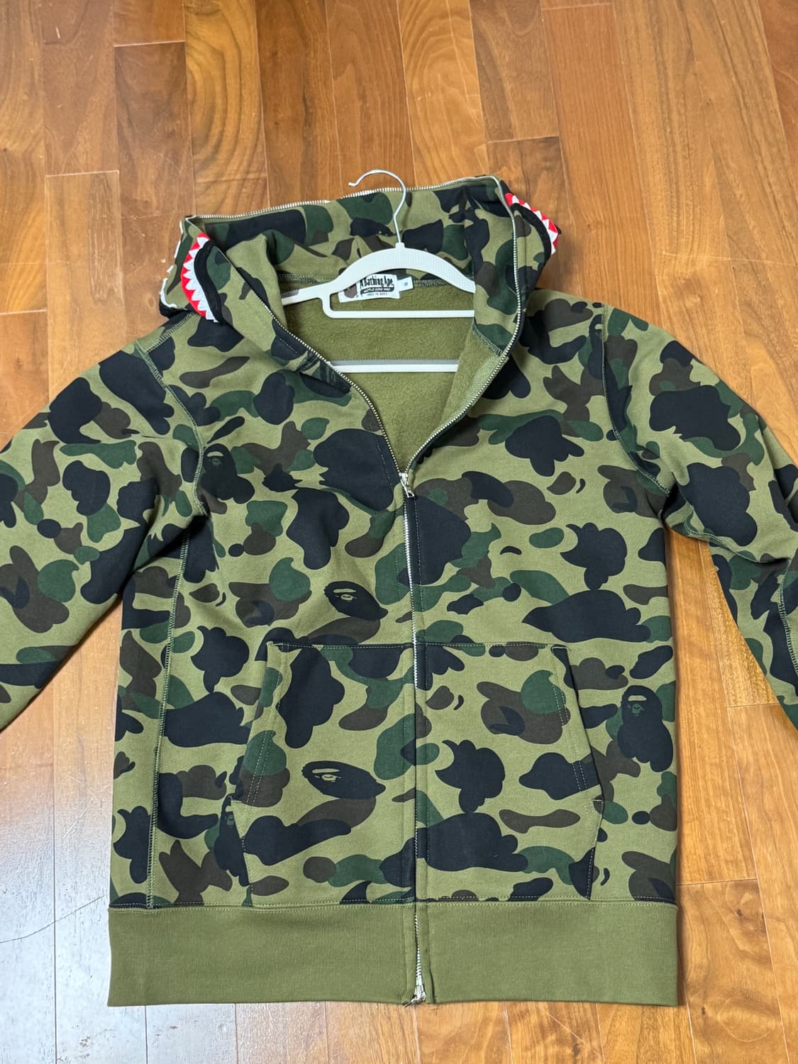 베이프 후드집업 녹계 M 오늘구매하시면택포로드릴게오ㅠㅠㅠ 상품이미지1