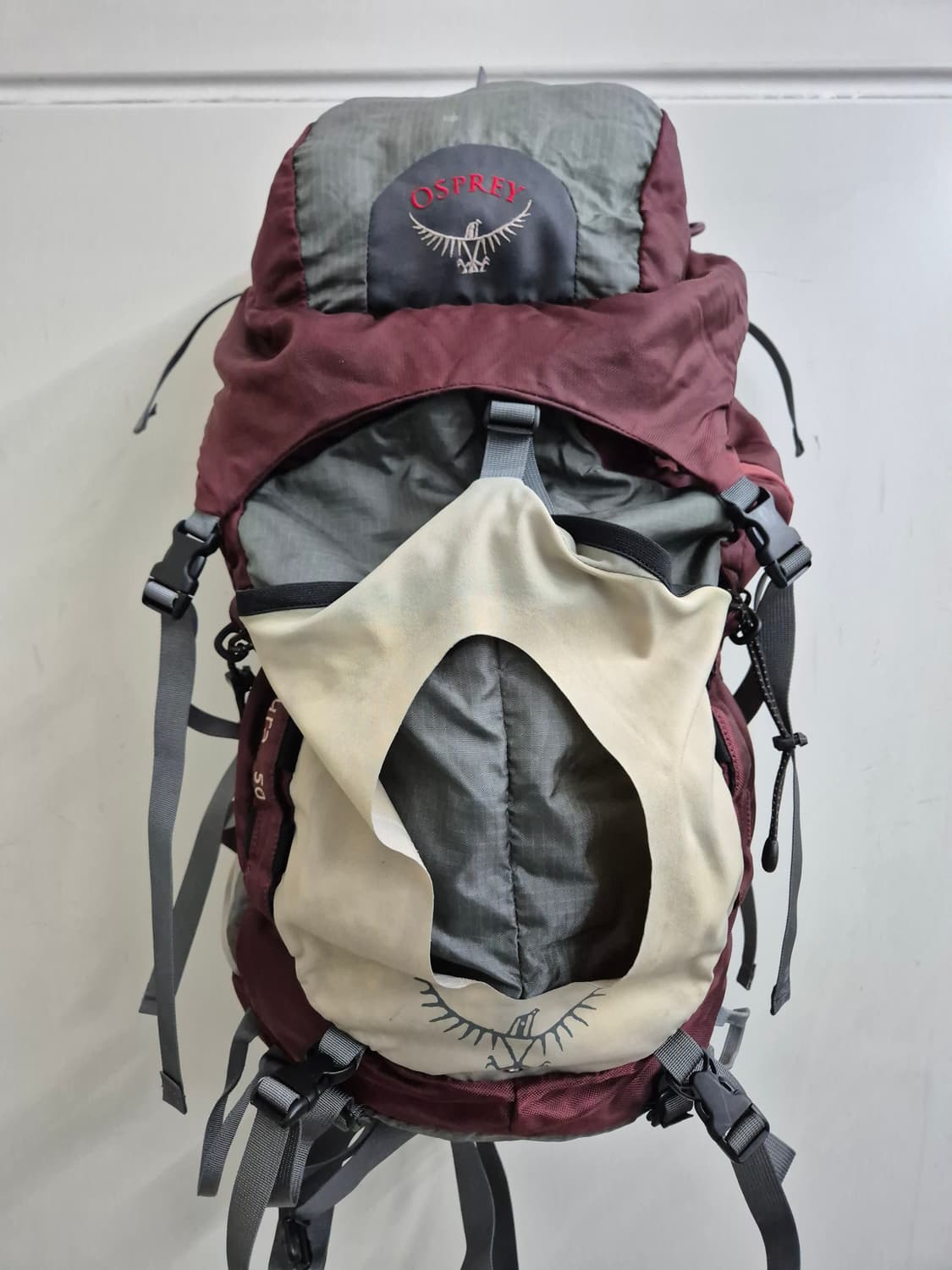 오스프리 아우라 (여성용/50L) 상품이미지1