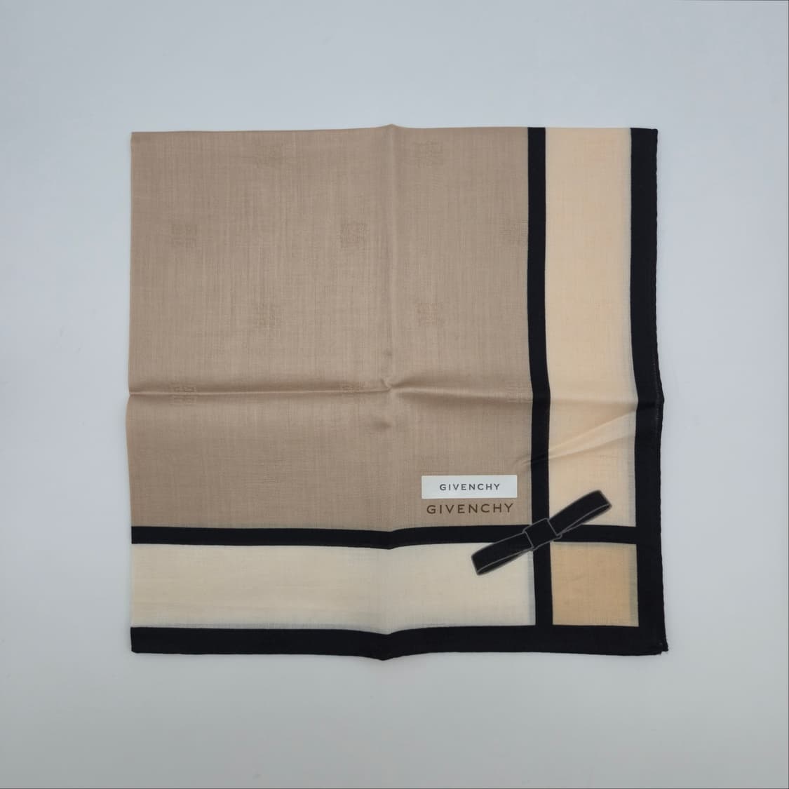 지방시 손수건 스카프 [JRBCSF11735-102-02] 상품이미지3