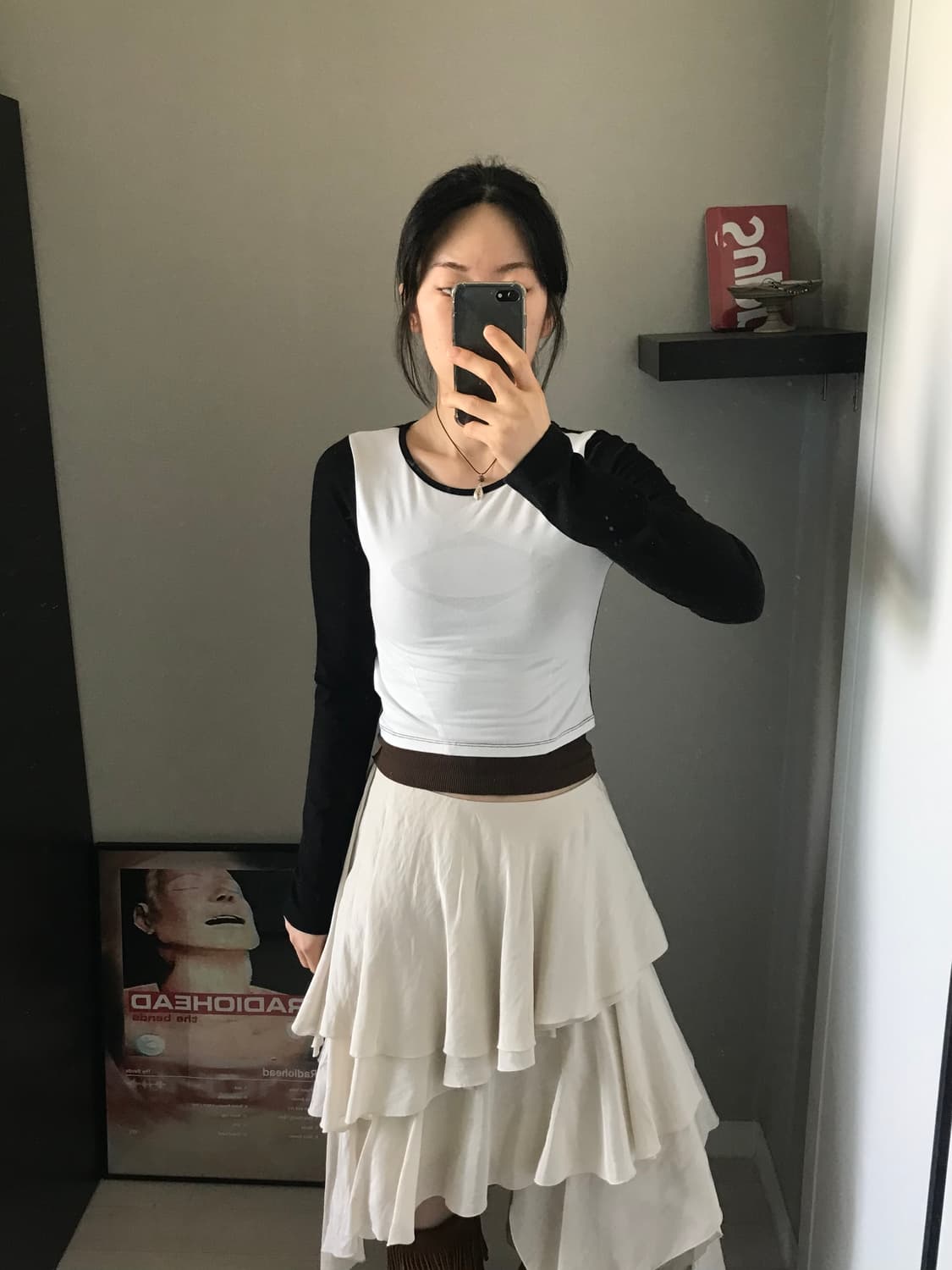 미스치프 중앙 로고 크롭 롱슬리브티 상품이미지1