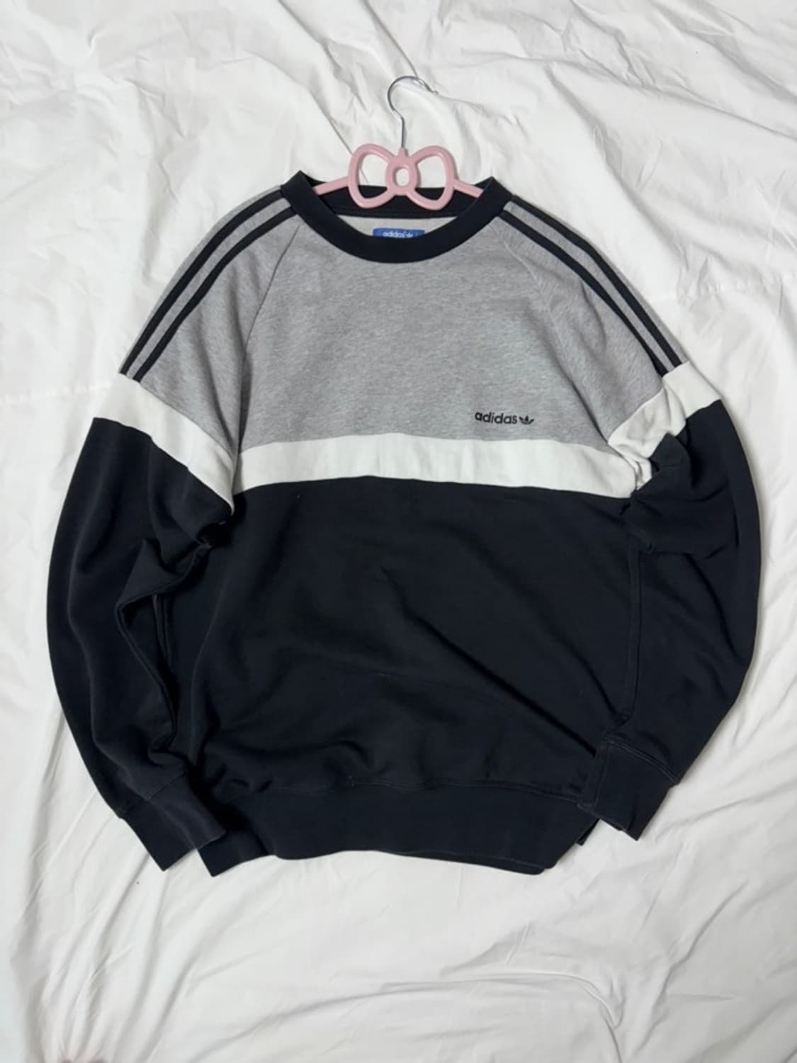 아디다스 맨투맨 상품이미지1