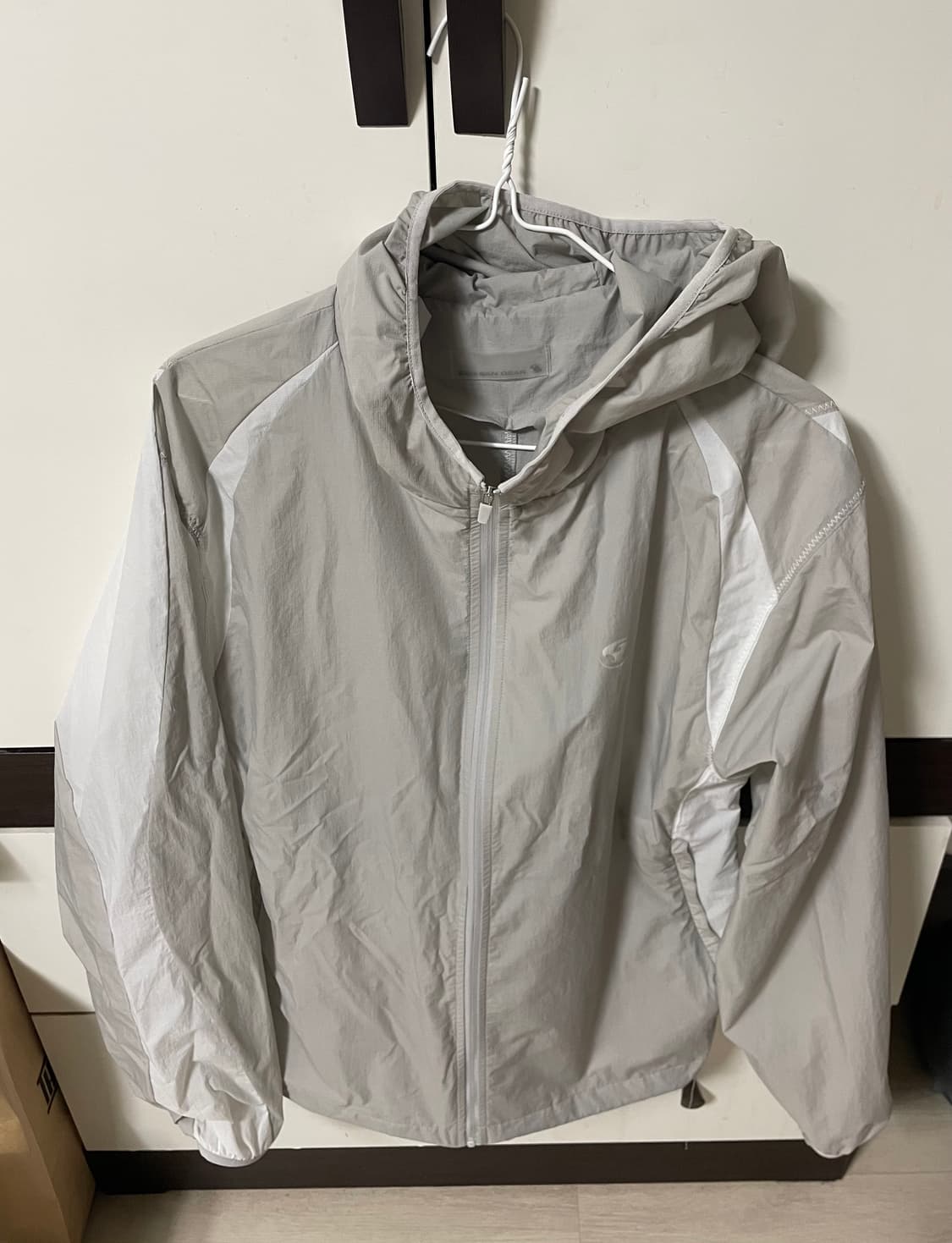 산산기어 바람막이 1사이즈 25fw 상품이미지4