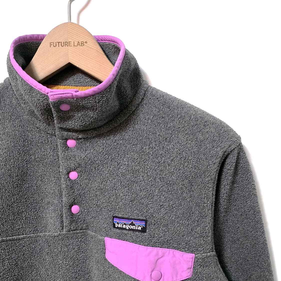 [W/S] 파타고니아 신칠라 스냅티 그레이 핑크 상품이미지3