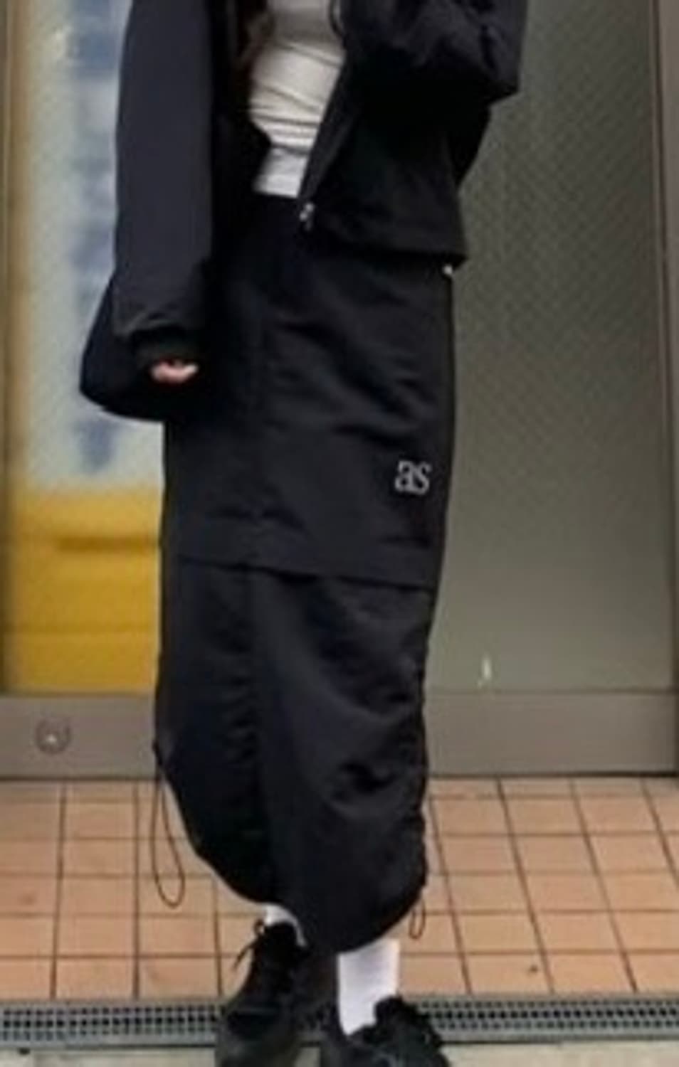 애즈온 나일론 로고 롱치마 상품이미지5