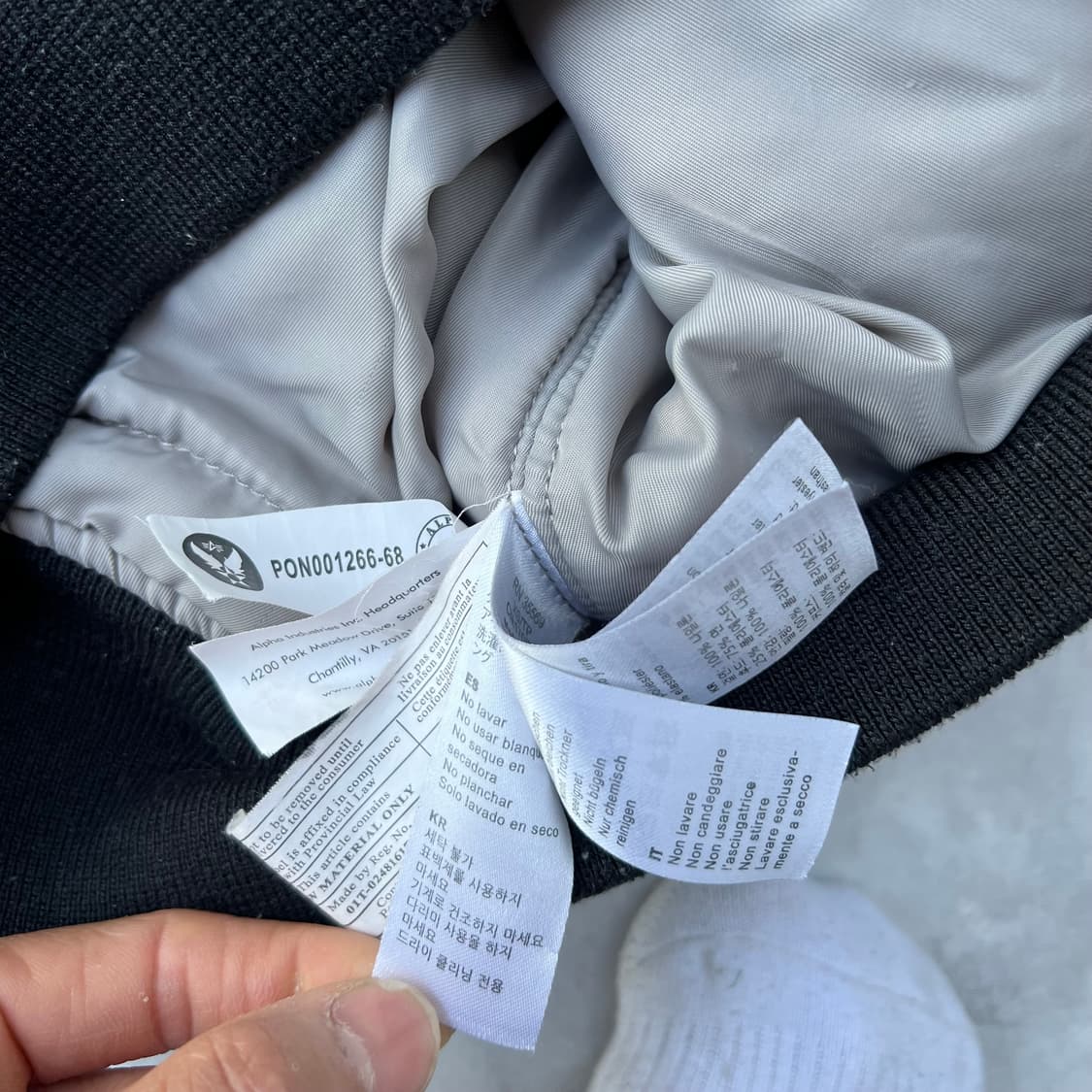 알파 인더스트리 MA-1 자켓 상품이미지8