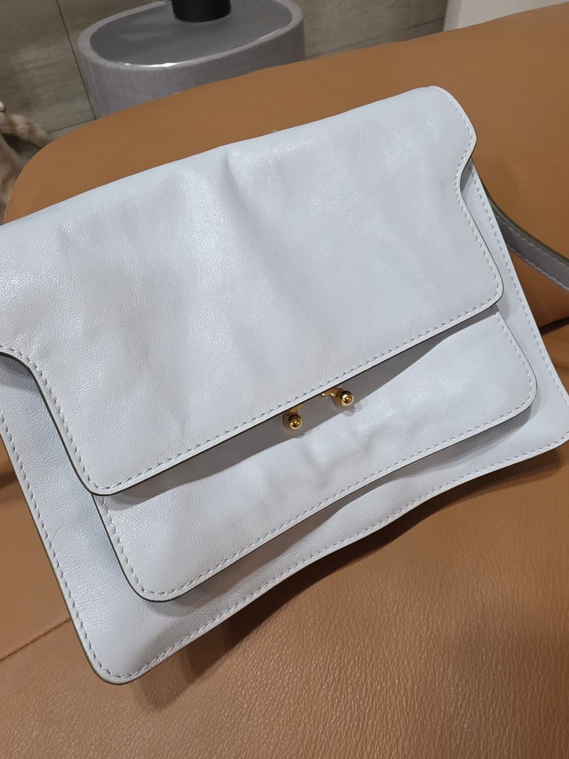 마르니 트렁크백 클라우드  상품이미지1