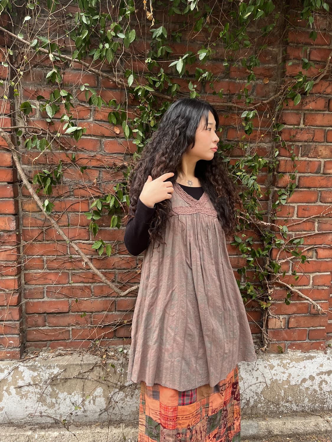 데일리 무드 브라운 미디 원피스 상품이미지2