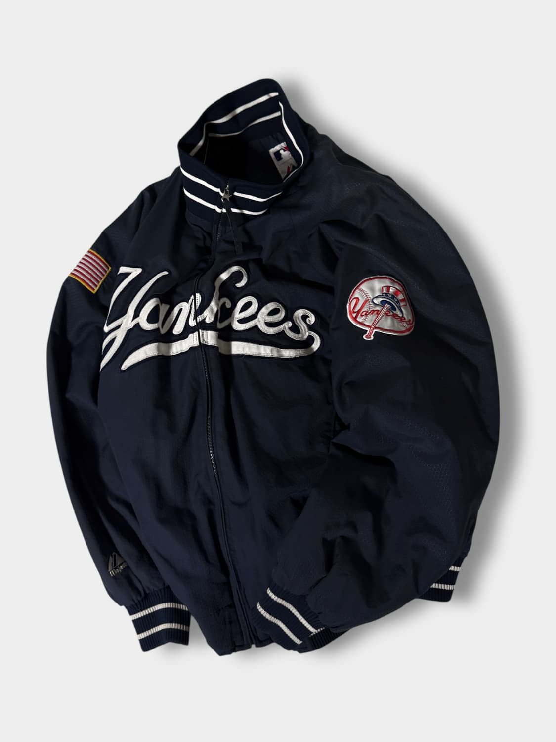 마제스틱 오버핏 90‘s 뉴욕양키즈 베이스볼 봄버 자켓 상품이미지3