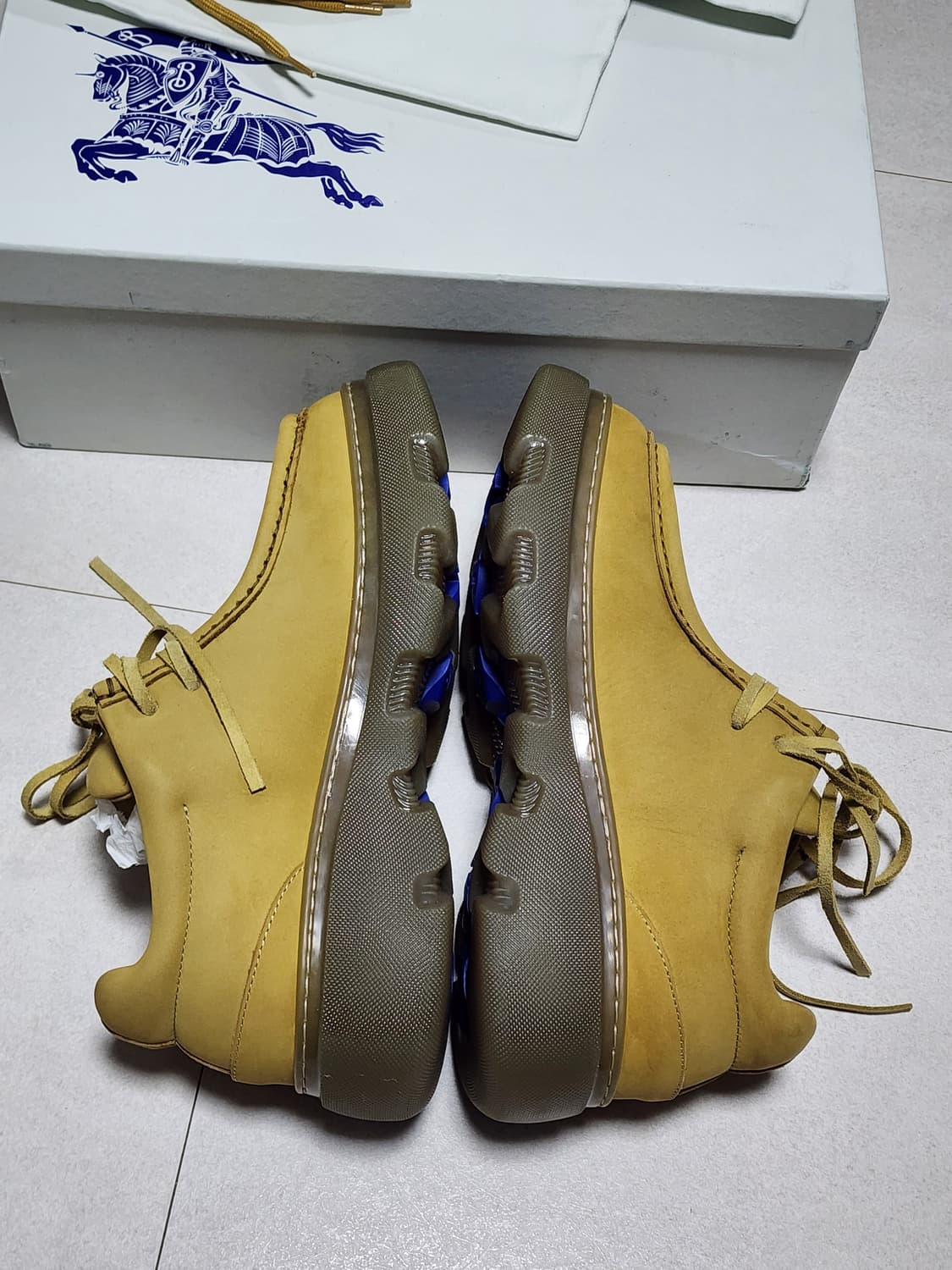 40) 버버리 누벅 크리퍼 슈즈 - 마닐라 상품이미지5