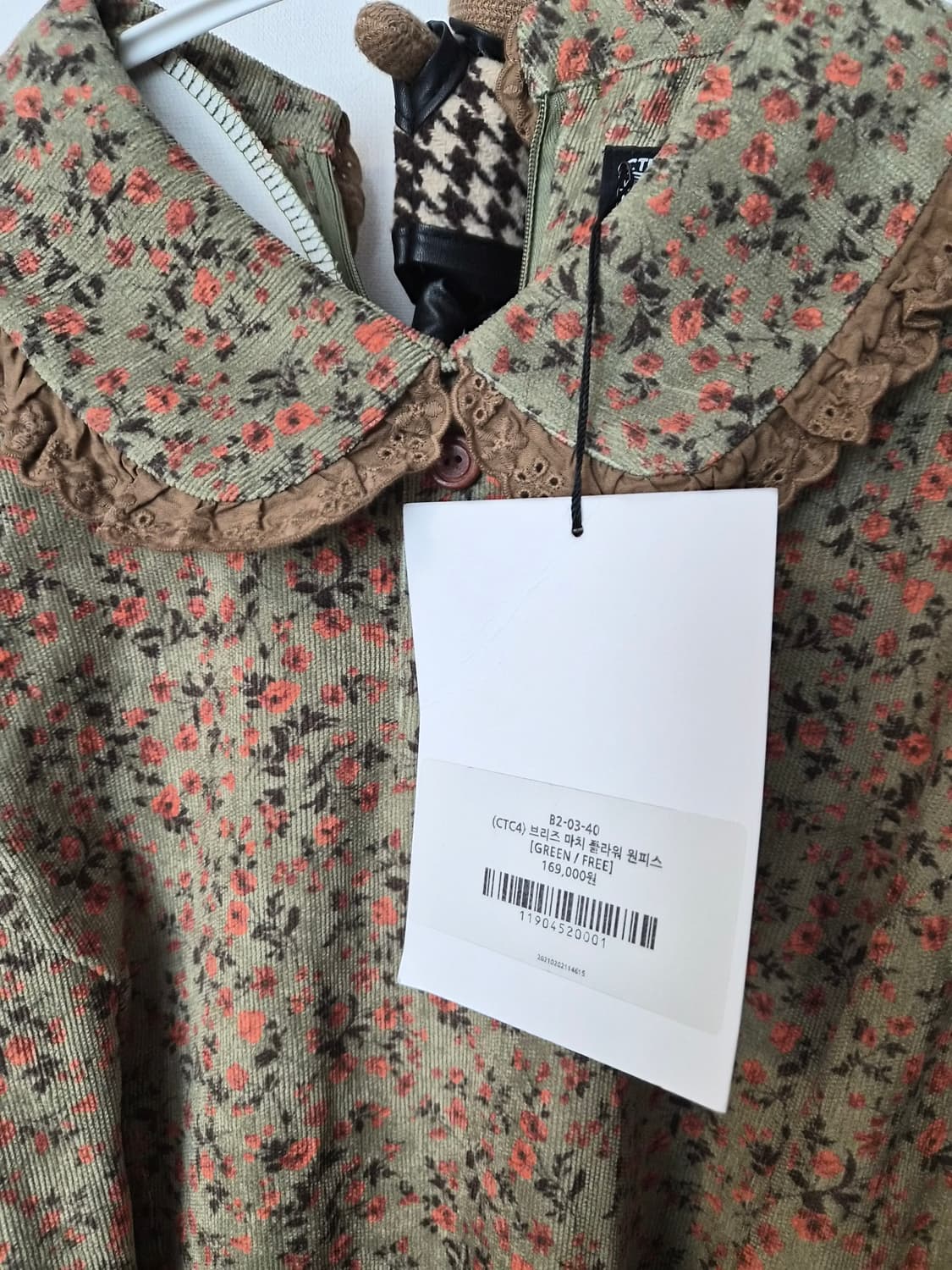 [새상품/정품] 시티브리즈 브리즈 마치 플라워 코듀로이 원피스 상품이미지5
