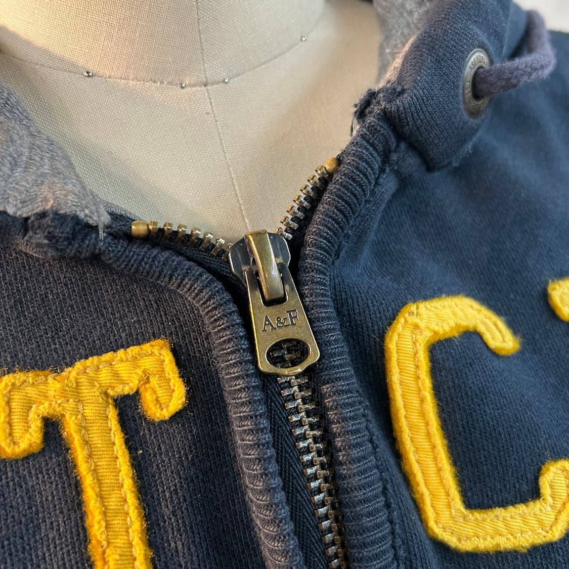 Abecrombie Navy Zip-Up Hoodie 상품이미지4