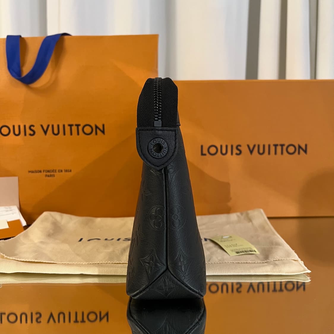 [풀구성]루이비통 쉐도우 수플 보야주 클러치백 상품이미지3