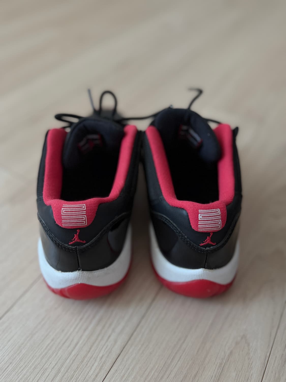 에어조던 11 레트로 브레드 (박스O) 4y 230 상품이미지3