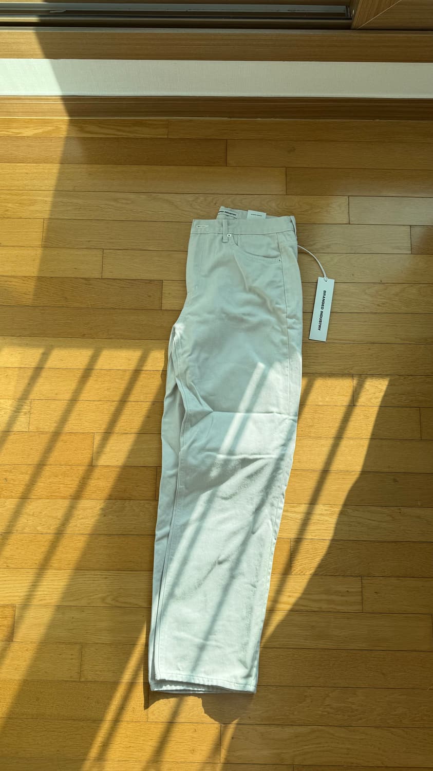 브랜디드 라이트 그레이 바지 상품이미지1