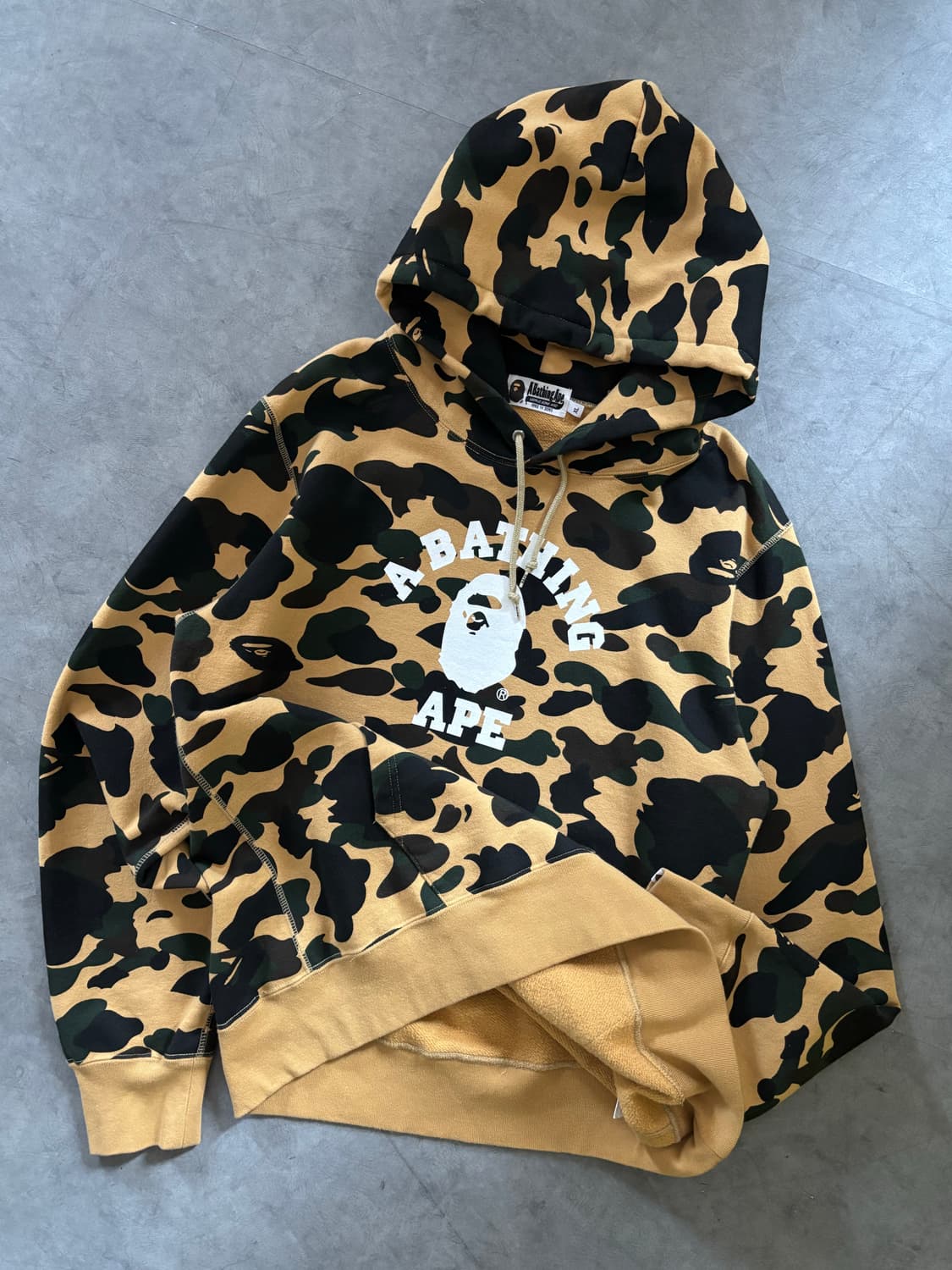 Bape 베이프 15SS 1ST 황계 카모 컬리지 후드티  상품이미지4