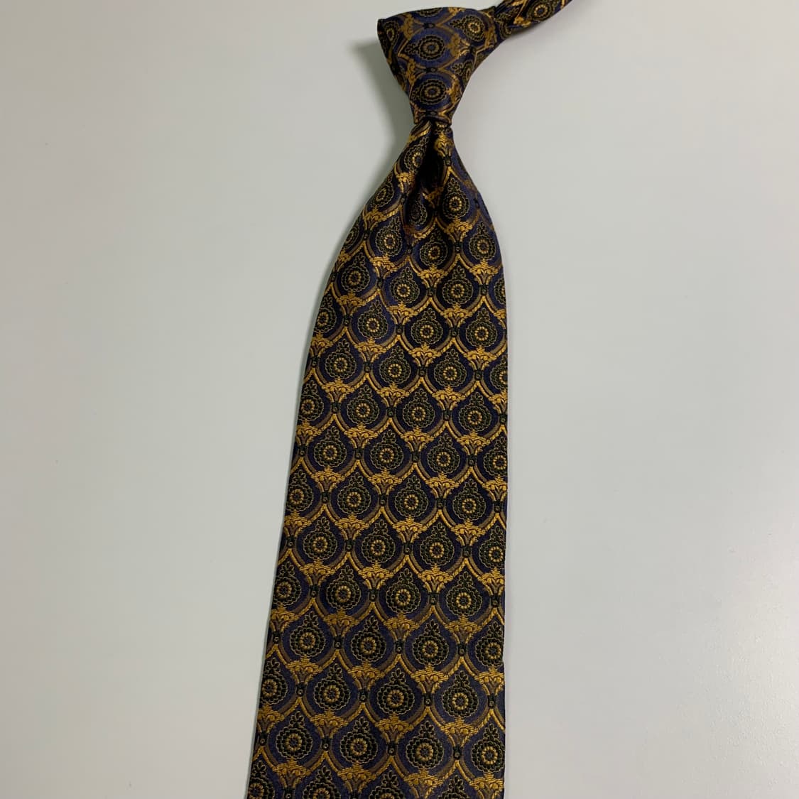 돌체앤가바나 명품넥타이 기하학적패턴 클래식 최상급 A+등급 9.2cm 상품이미지8