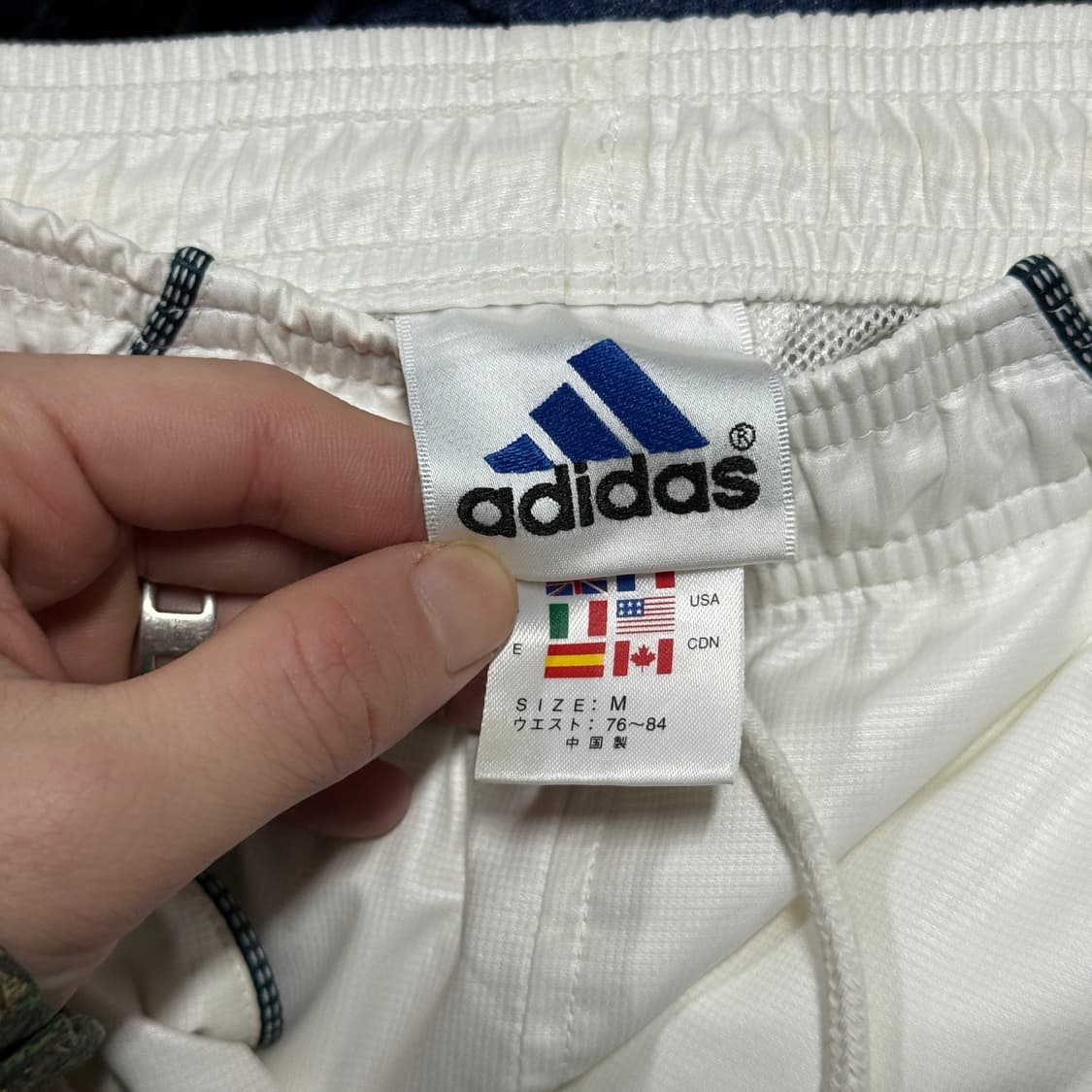 아디다스 스트링 라인 디테일 나일론 와이드 트랙 팬츠 상품이미지6