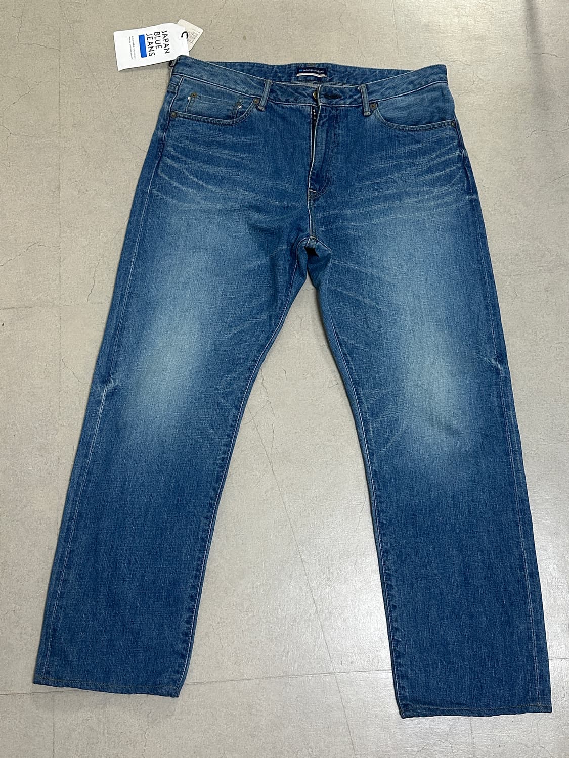 Japan blue jeans J404 36 새상품 클래식 스트레이트 상품이미지1