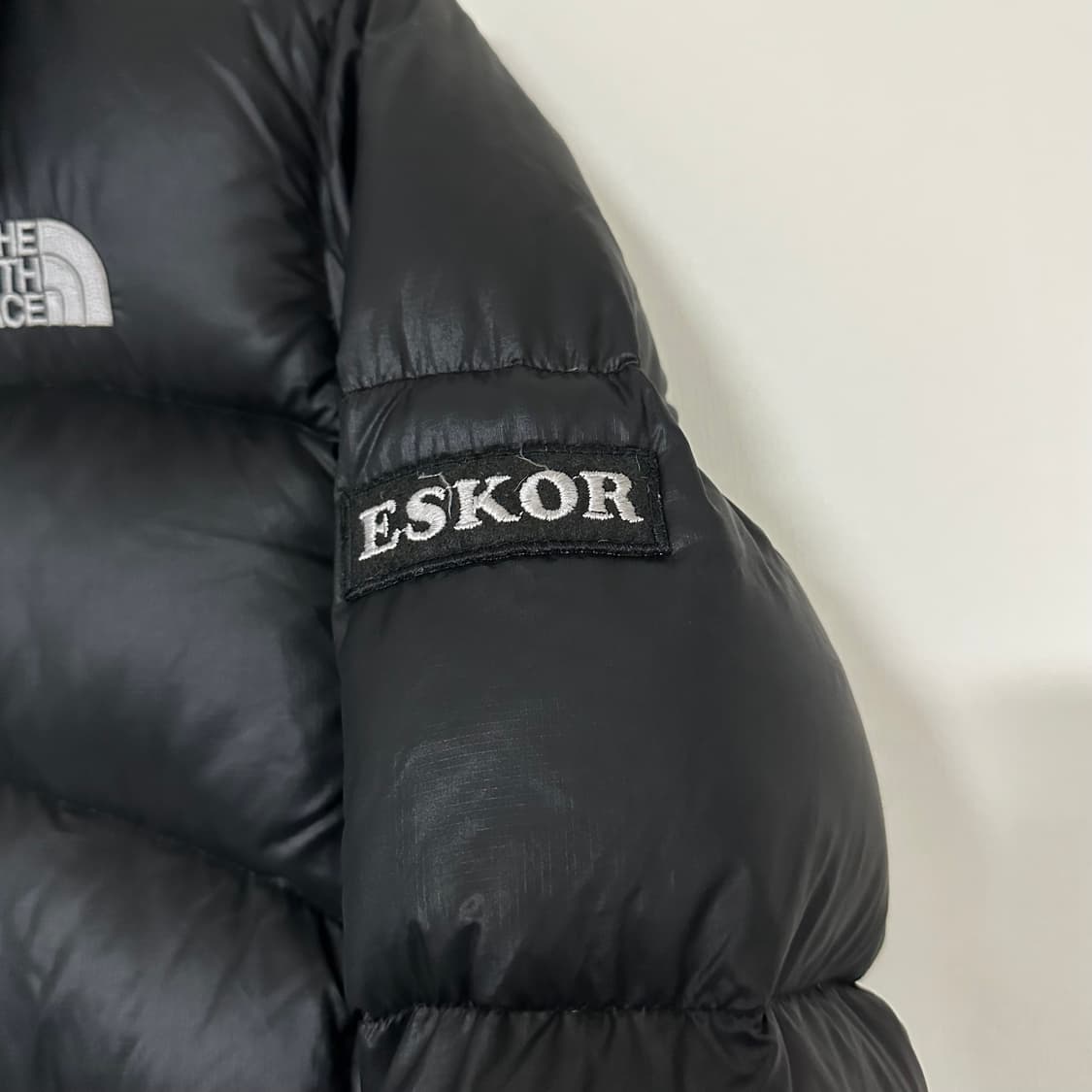 노스페이스 블랙 구스100% 패딩 눕시 상품이미지5