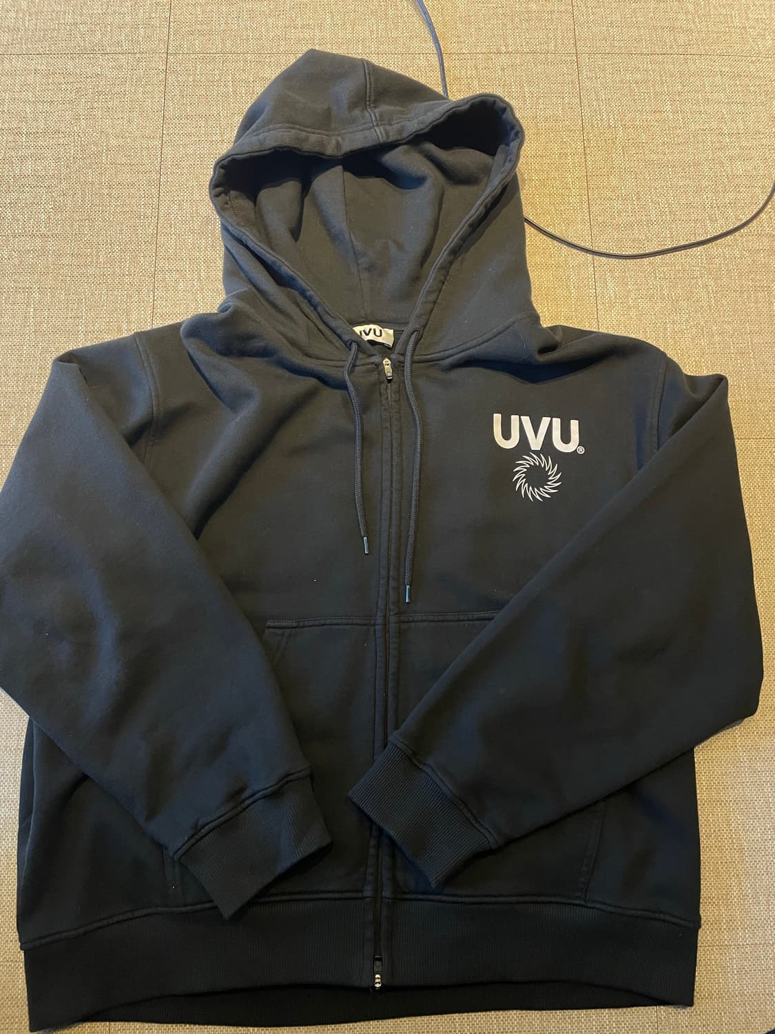 UVU 인시그니아 지퍼 후드 블랙 L 상품이미지1