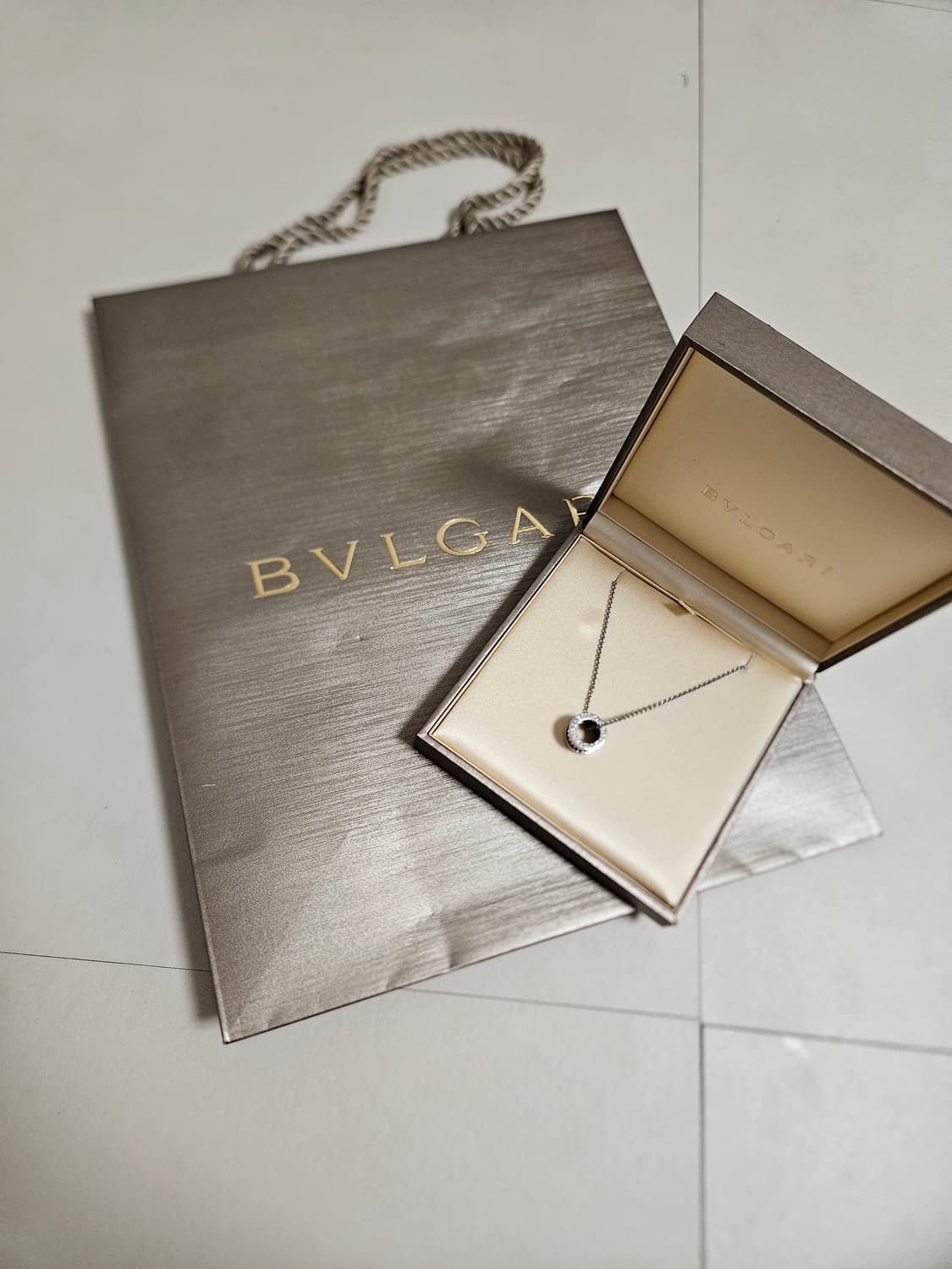 불가리 세이브더칠드런 락 목걸이 실버 정품 상품이미지1