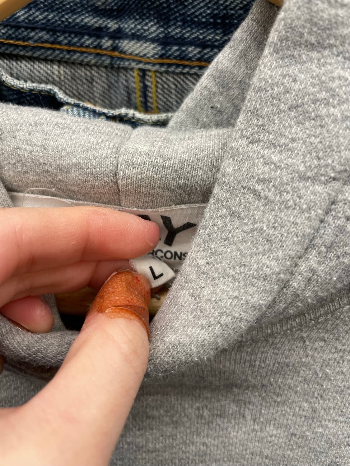 꼼데가르송 레드와펜 그레이 후드티 상품이미지8