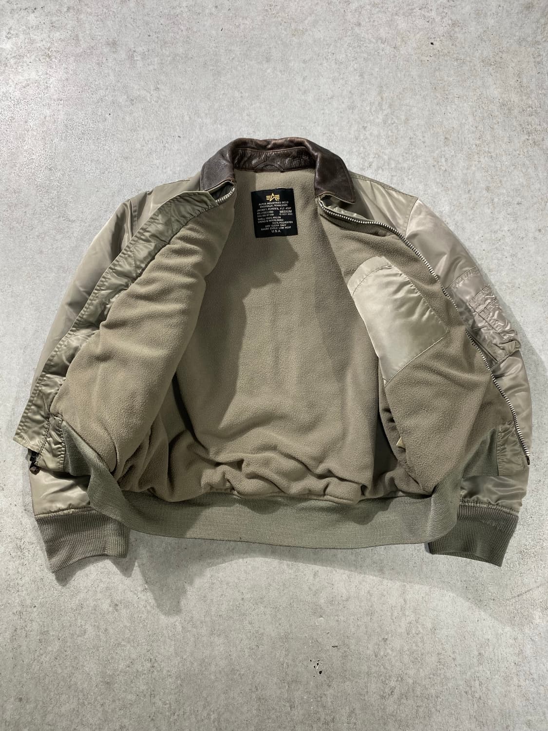 [US M] 알파인더스트리 CWU-45P 밀리터리 플라이트 자켓 상품이미지5