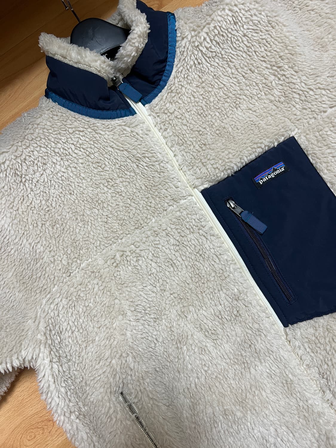 [L사이즈] 파타고니아 레트로X 자켓(후리스) 내추럴 상품이미지1