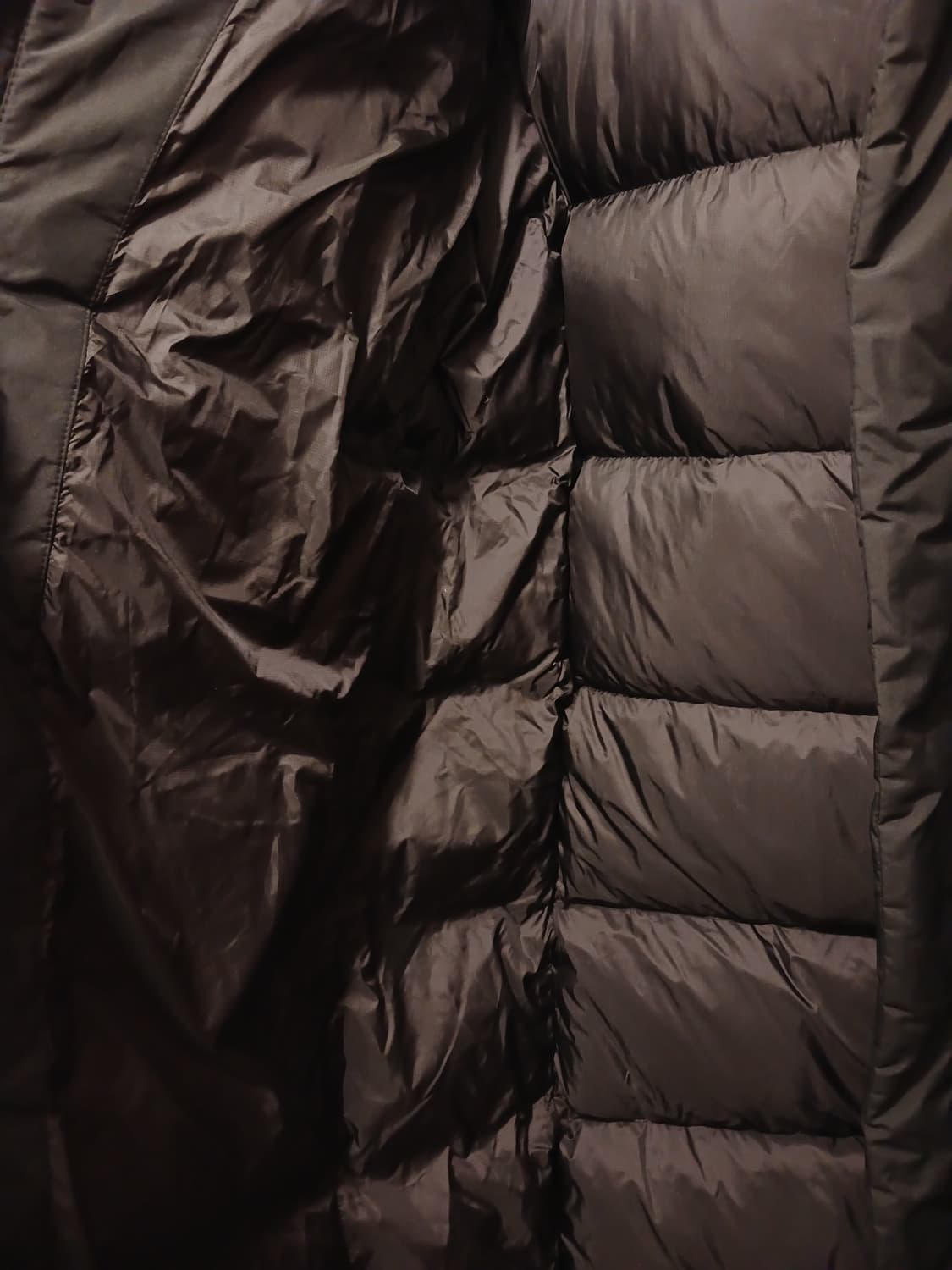 디스커버리 정품 남성 롱패딩 100 사이즈 (여성 입으셔도됨) 상품이미지3