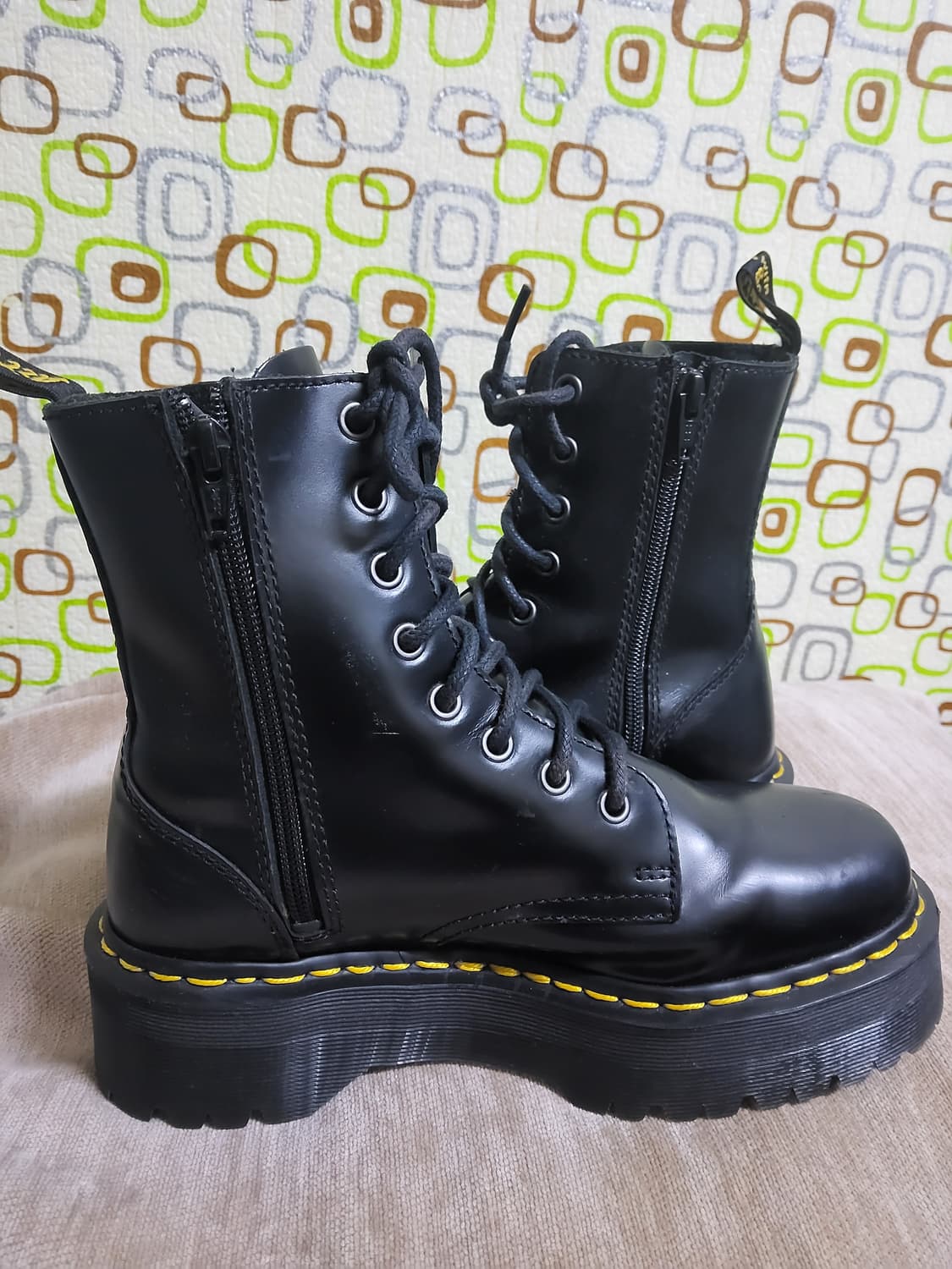닥터마틴 8홀 제이든 부츠 240사이즈  상품이미지7