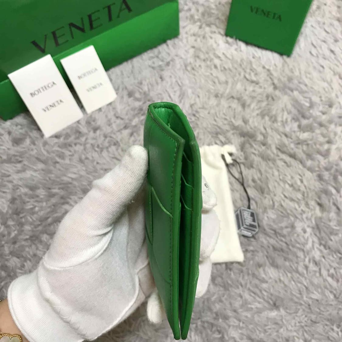 {클로젯}[크림 풀구성]보테가베네타 맥시 인트레치아토 오거나이저 그린 상품이미지10