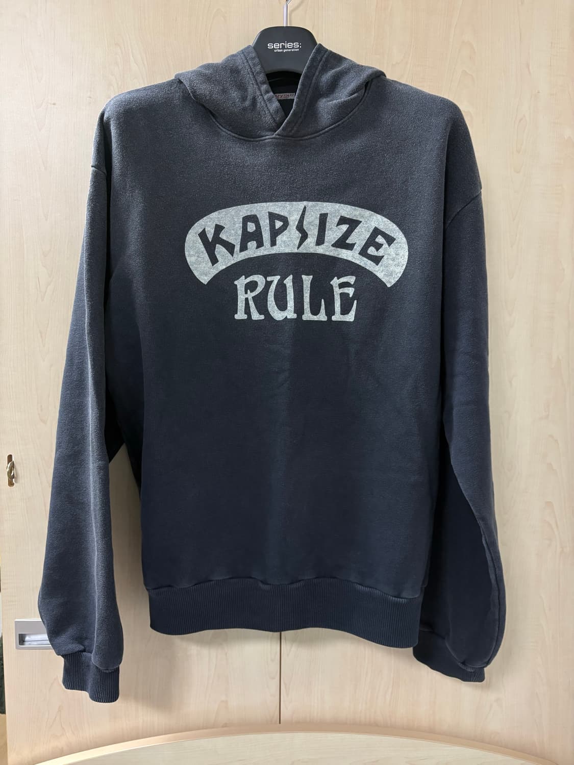 캐피탈 Kapsize Rule 후드티 상품이미지1