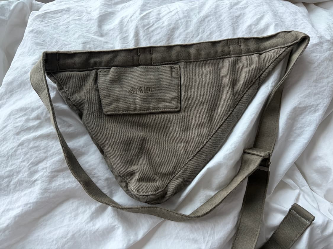 symm draped waist bag 상품이미지5