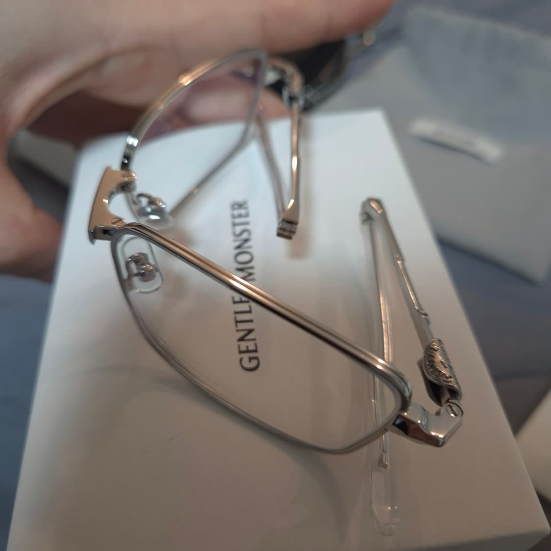 젠틀몬스터 타스02 풀박스 상품이미지6