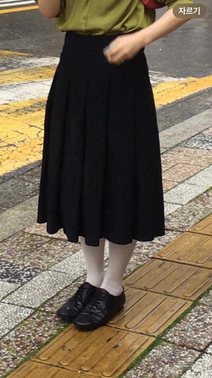 꼼데가르송 폴카 도트 턱 플레어 스커트 XS 상품이미지1