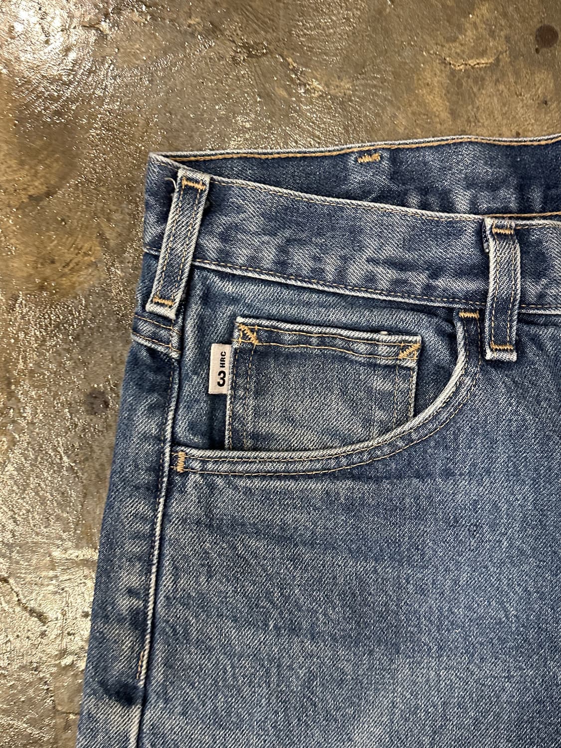 칼하트 FR 릴렉스핏 데님팬츠 33x38 상품이미지3