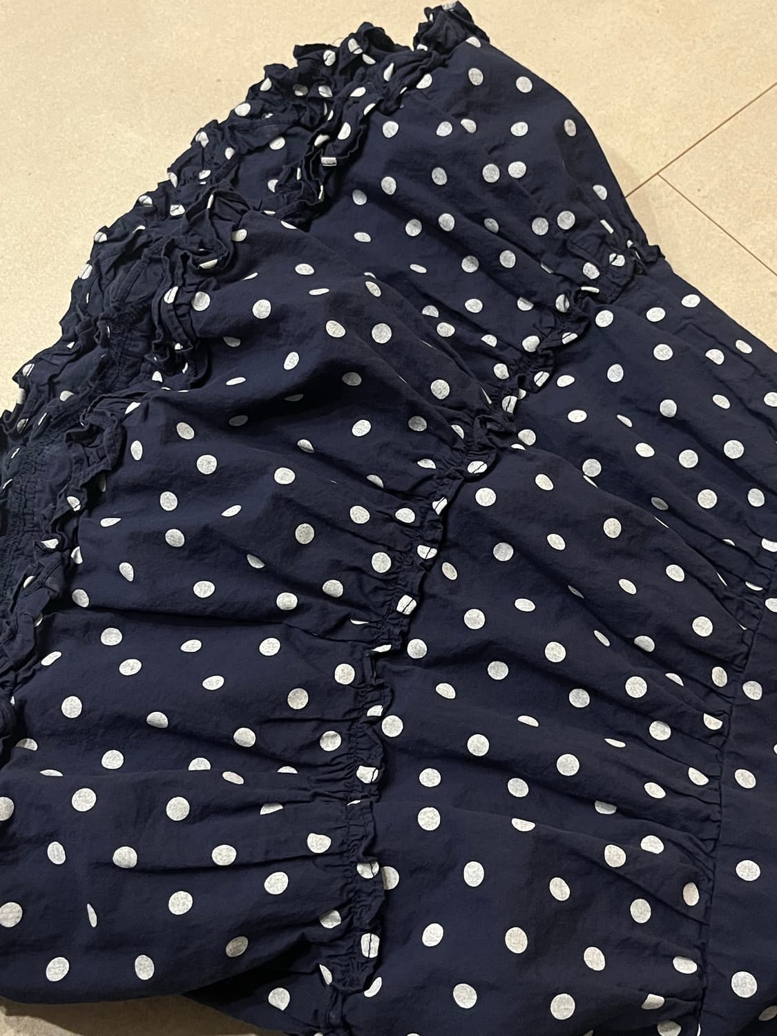 론론 프릴 도트 원피스 네이비 상품이미지4