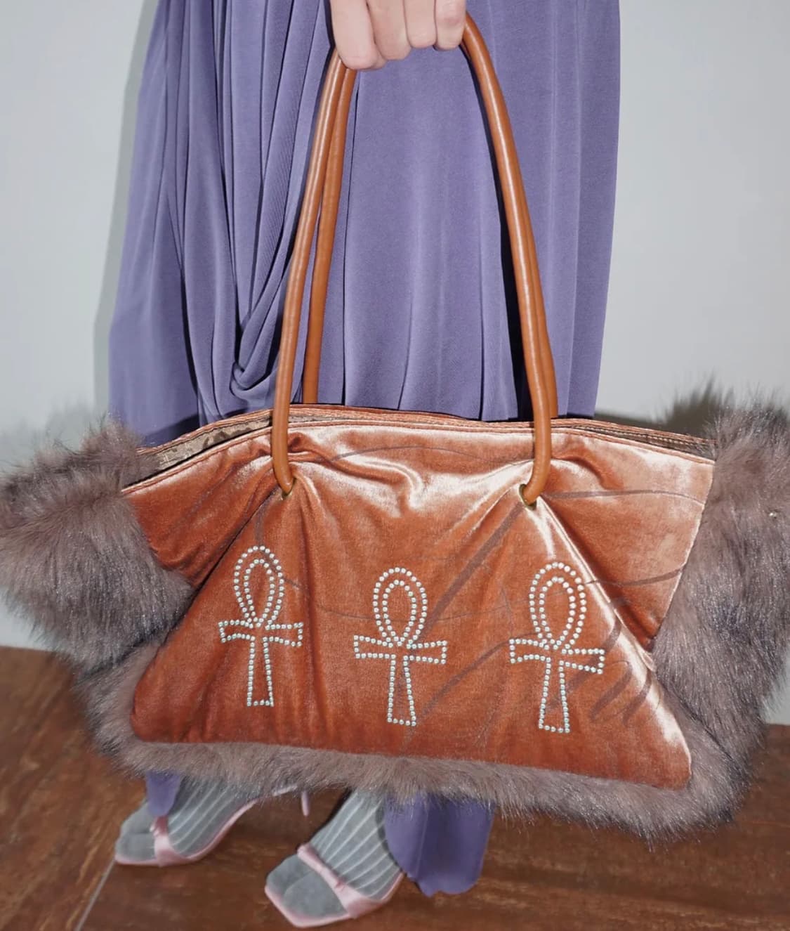 스컬프터 Fluffy Slouch VelvetBag BurntOrange 상품이미지1