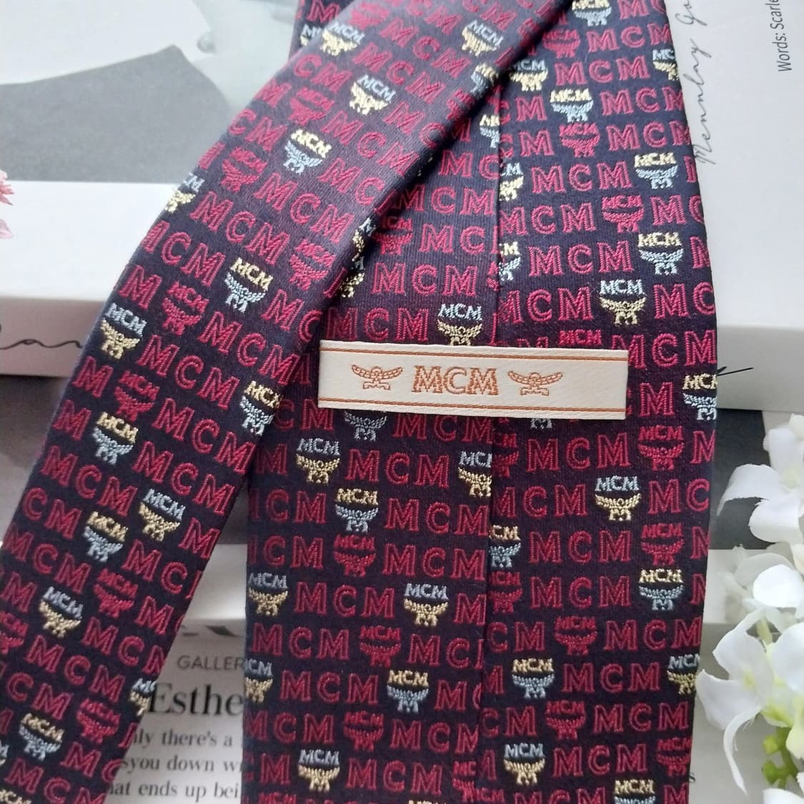 MCM 실크 퍼플 로고 올오버 넥타이 9.3cm A+등급 K1463
 상품이미지7