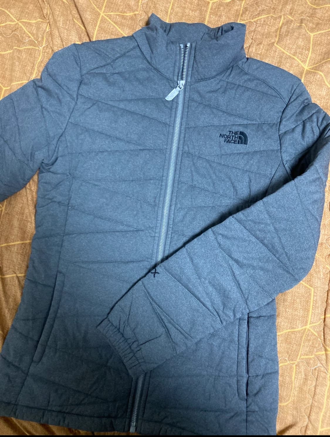 노스페이스 경량 패딩 85 상품이미지1