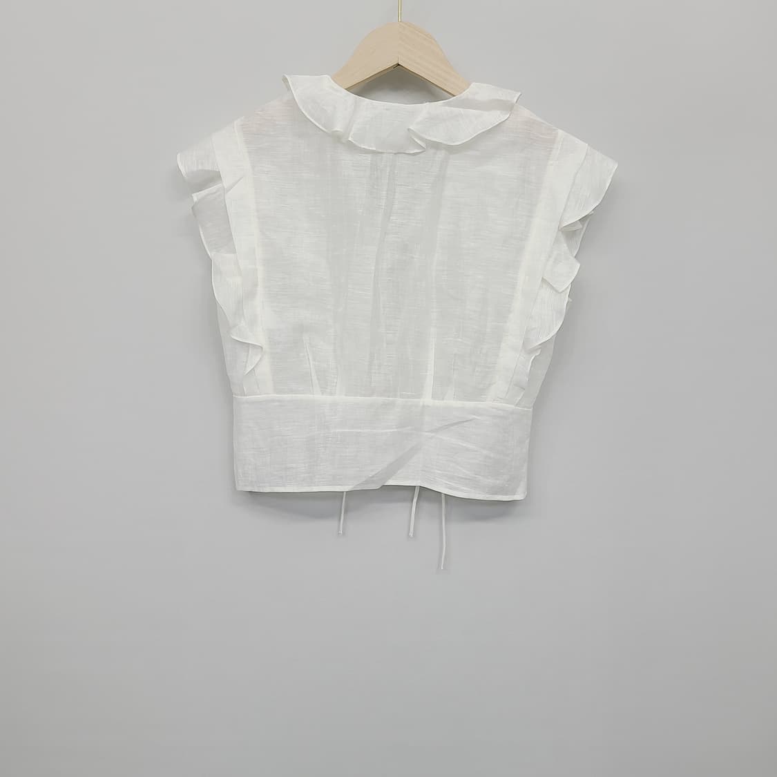 산드로(Sandro) 화이트 러플 프릴 크롭 블라우스 (S) 상품이미지5