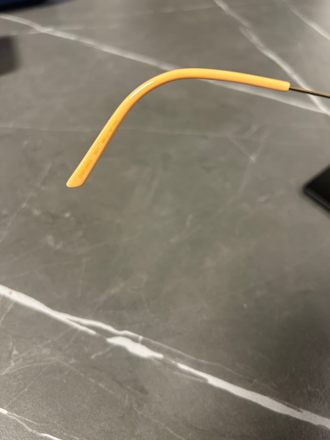 gucci 지디 착용 안경 GG0396 상품이미지9