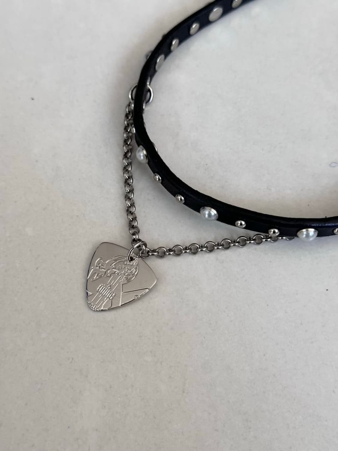 PICK LEATHER CHOKER 피크 가죽 초커 상품이미지1