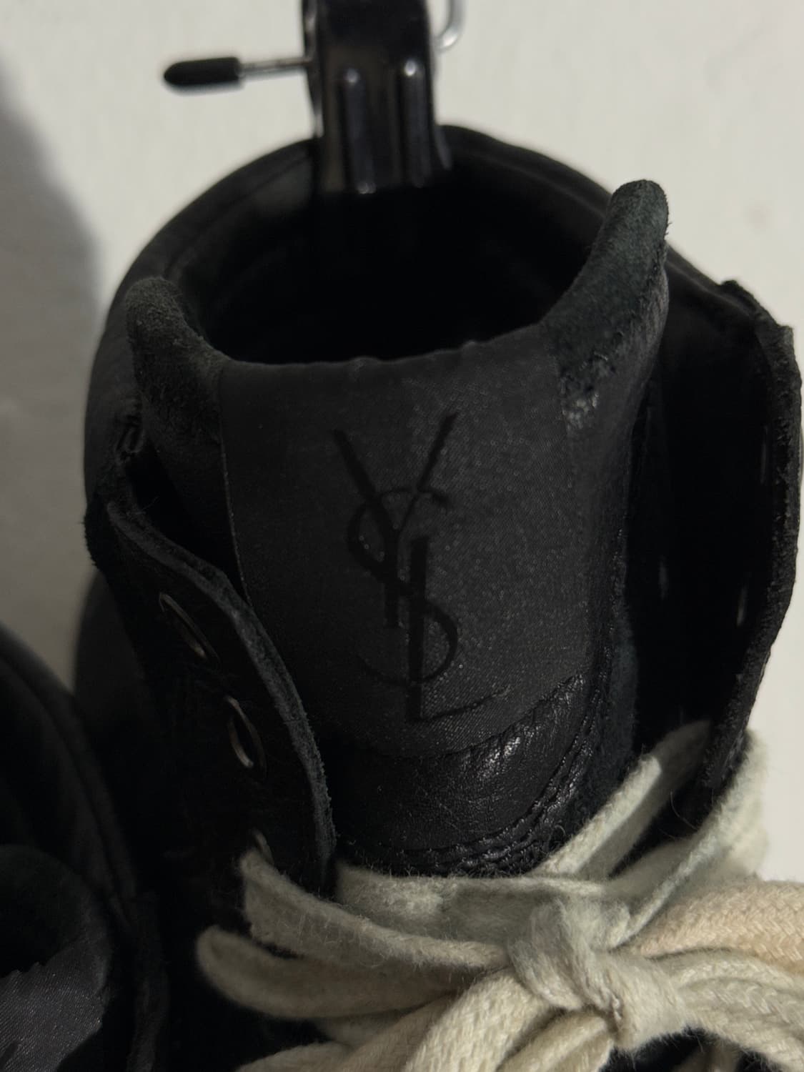 입생로랑 리브고슈 램스킨 하이탑 스니커즈 상품이미지4