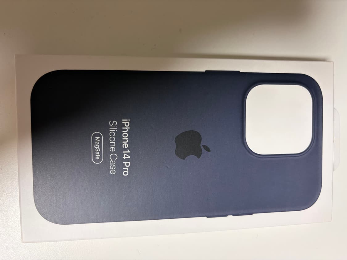 [급처] 아이폰14프로 정품 실리콘케이스 미드나이트 싸게팔아용💙 상품이미지6