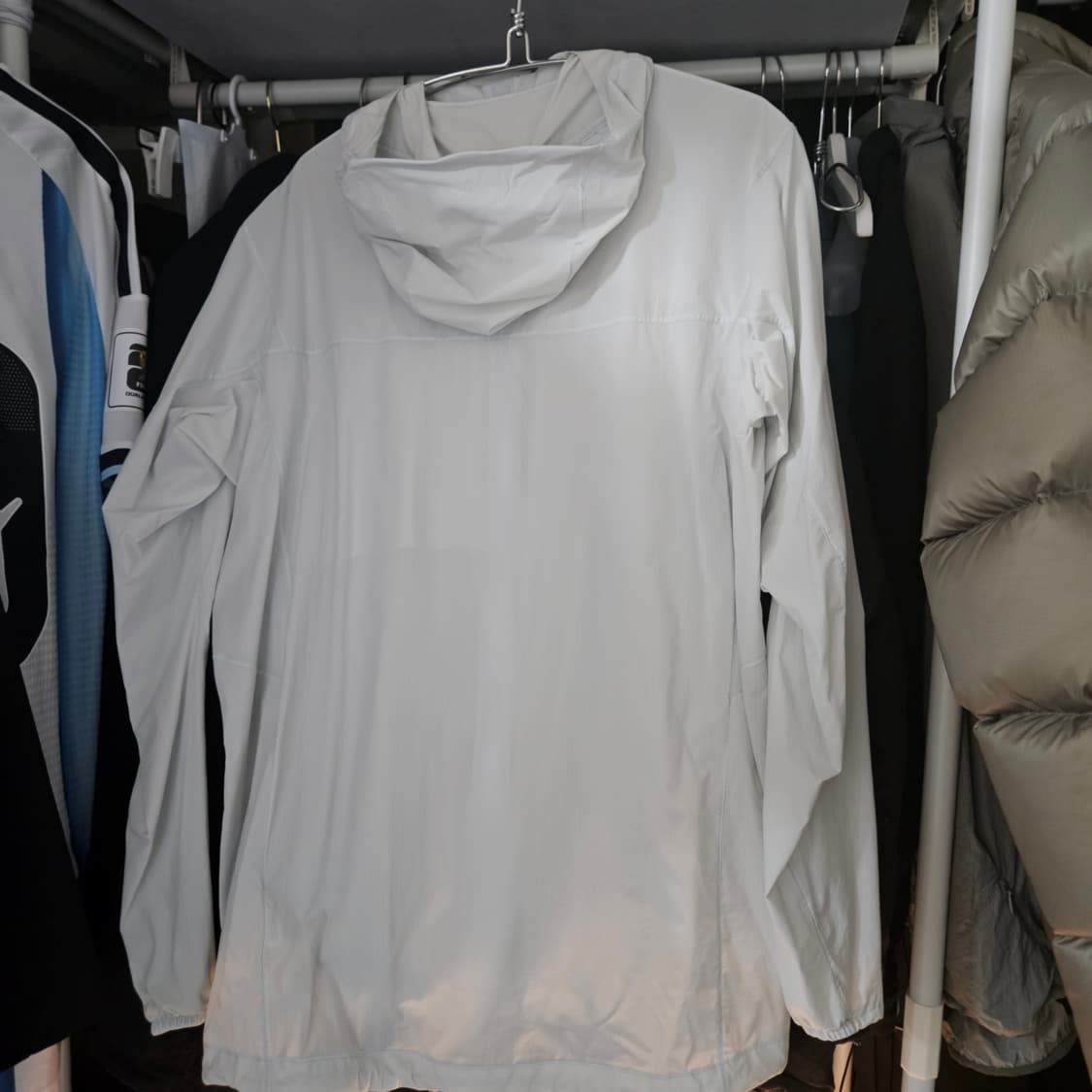 아크테릭스 스쿼미시 데이브레이크 L 상품이미지3