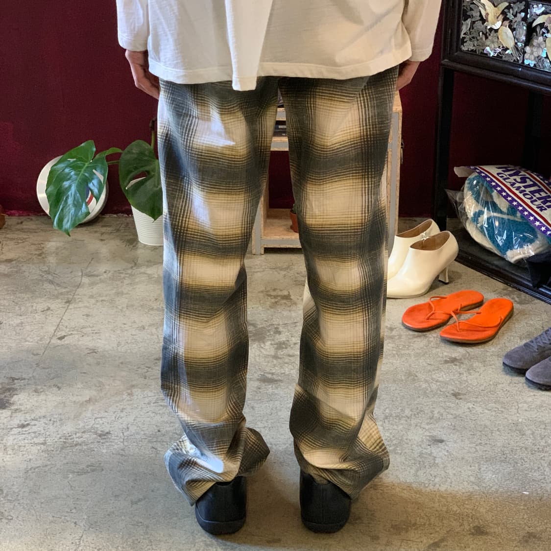 비앙카 손더스 3D 벨티드 체크 트라우저 상품이미지4