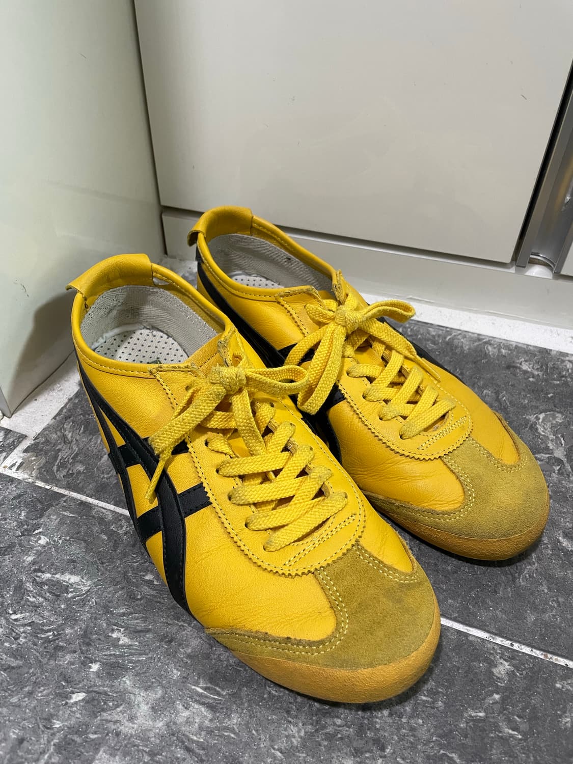 오니츠카타이거 멕시코66 옐로우 블랙 280 상품이미지2