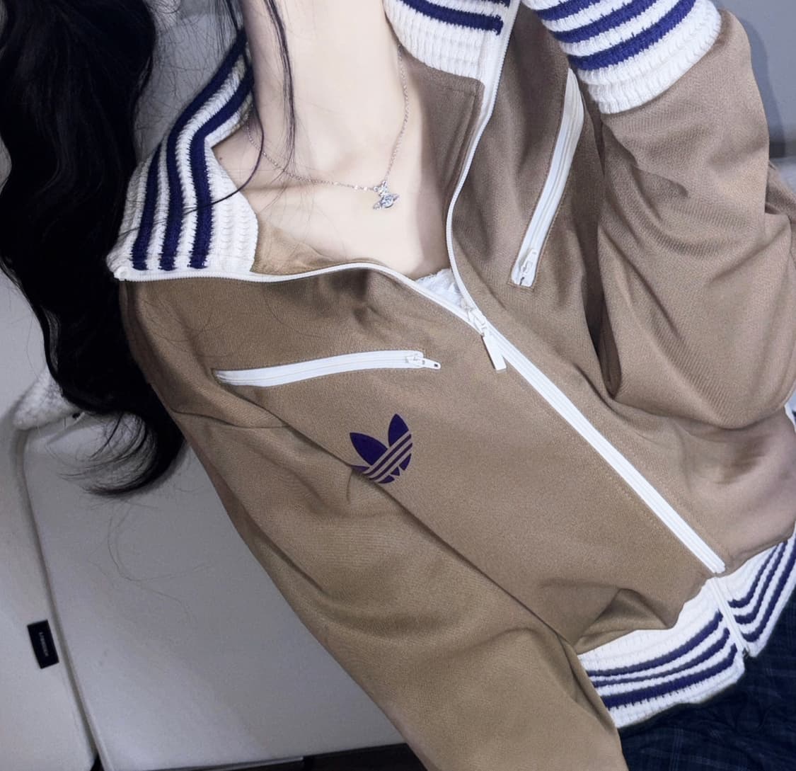 🐰아디다스 브라운 니트 시보리 포인트 고급 트랙탑🐻🤎 상품이미지2