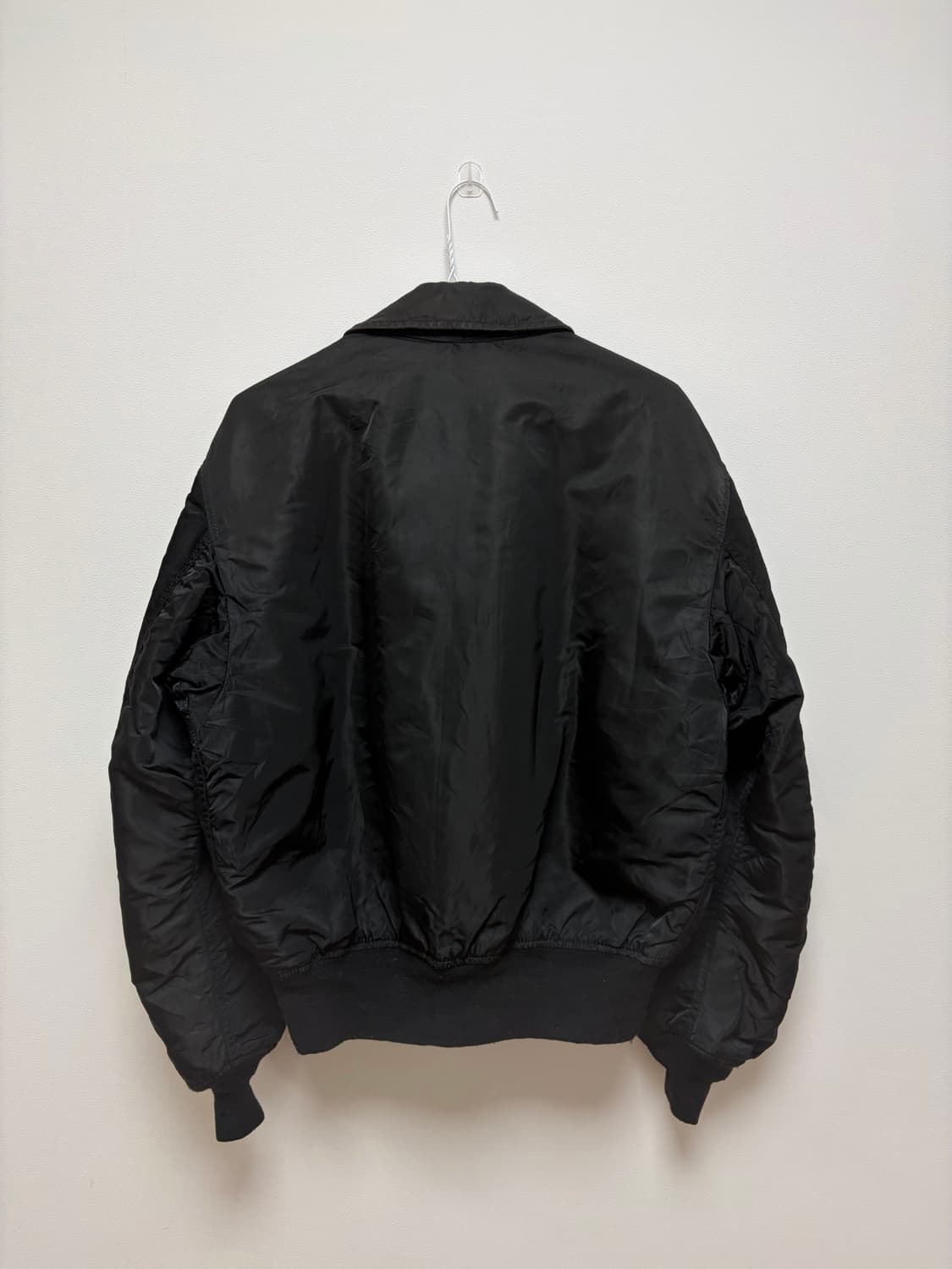 알파인더스트리 봄버 자켓 상품이미지3